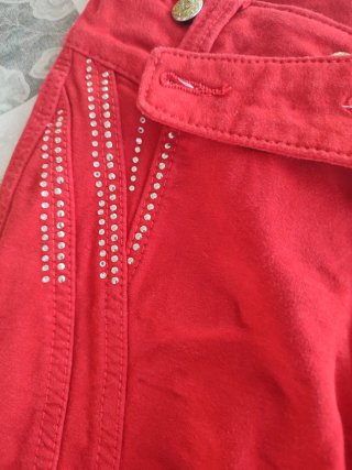 Pantalón rojo Caipira talla 42