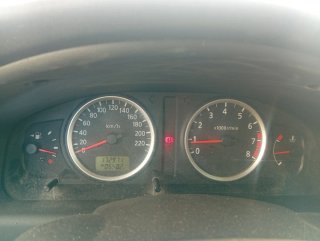 Nissan Almera 2004