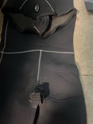 Traje de neopreno Spetton con capucha