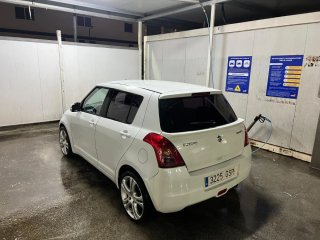 Suzuki Swift 2010