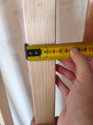 Tablas de madera con agujeros
