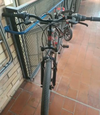 Bicicleta Hiland Negra