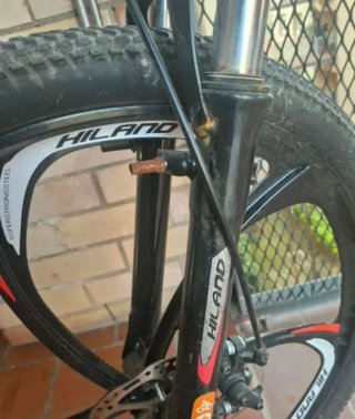 Bicicleta Hiland Negra