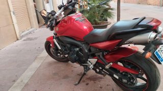 Yamaha FZ6 N S2 Roja y Negra