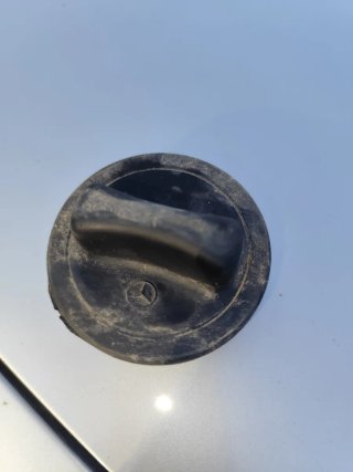 MERCEDES CLK320 2001 Tapa del de combustible OEM