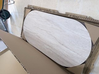 Mesa de comedor piedra y madera