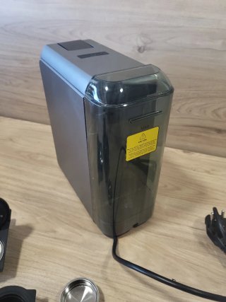 Cafetera Cecotec FreeSty Compacta