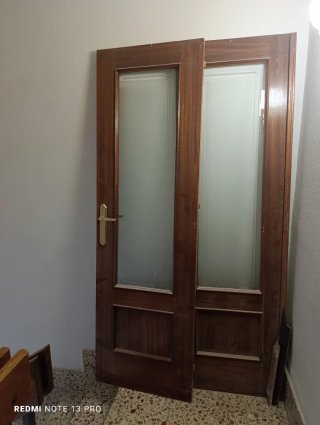 Puertas de madera con cristal