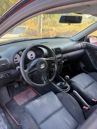 SEAT Leon 2000