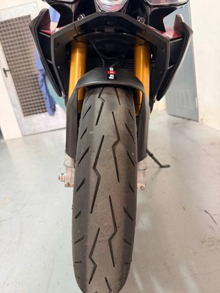Aprilia Tuono 660 Factory 2026 Negra/Roja