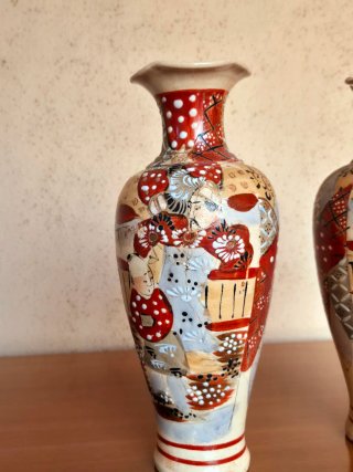 Coppia Vasi in Stile Giapponese Satsuma