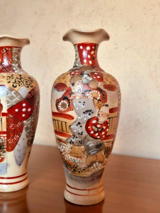 Coppia Vasi in Stile Giapponese Satsuma