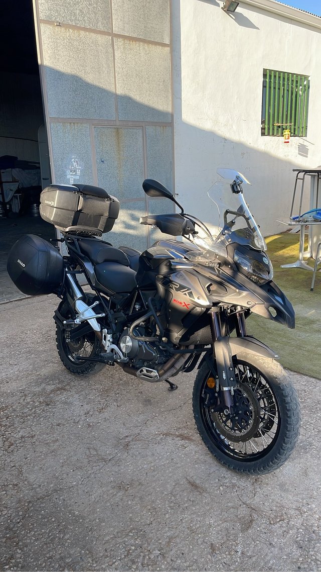 Benelli TRK 502 X