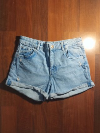 Lote 4 Shorts Vaqueros Mujer Bershka y Pull&Bear