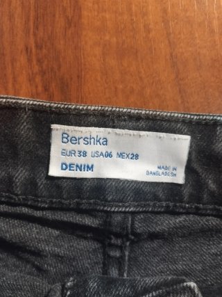 Lote 4 Shorts Vaqueros Mujer Bershka y Pull&Bear
