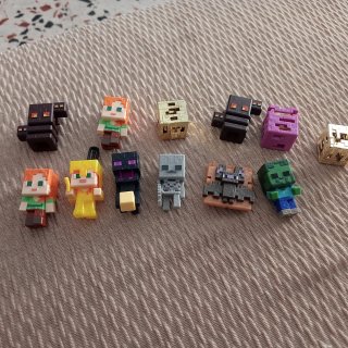 Muñecos Minecraft Kinder Sorpresa