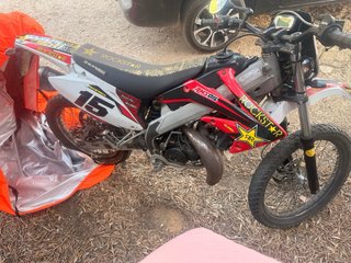 Beta Enduro/Motocross Roja y Blanca