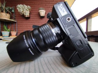 Olympus OMD E-M1, objetivo y extras