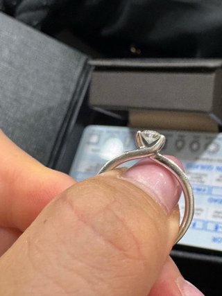 Remate Anillo de compromiso con diamante