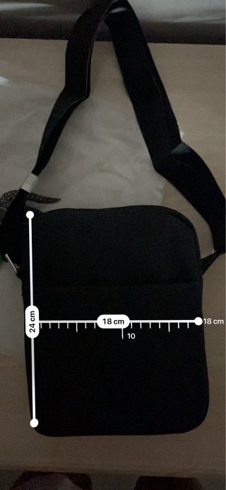 Bandolera Lacoste Negra