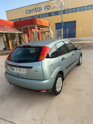 esta muy bien cuidado por dentro ,