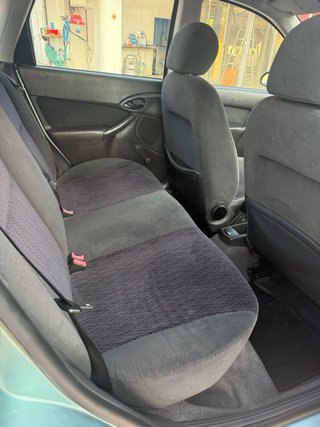 esta muy bien cuidado por dentro ,