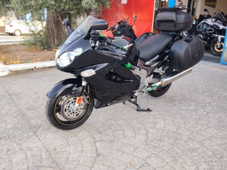 Kawasaki ZZR 1200 Negra