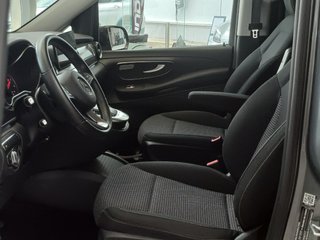 Mercedes-Benz Clase V 300 D-2023