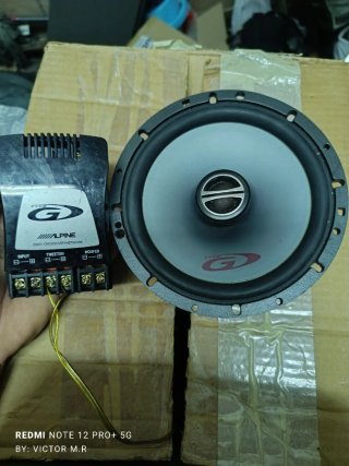 Car audio Alpine, vibe y pionner