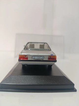 Ford Taunus (1981) Coche Colección