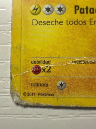 Carta Pokémon Pikachu 2011