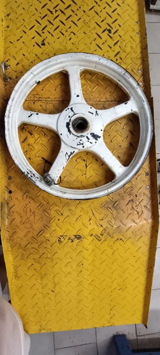 Llanta Delantera Derbi Variant Start 5
