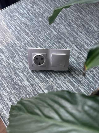 Lote 10 Mecanismos Eléctricos Atmoss Blancos
