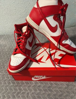 Nike Dunk High Rojas y Blancas