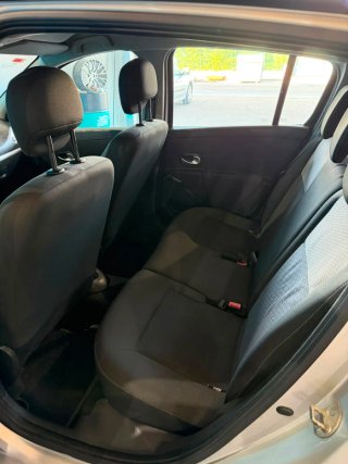 Renault Clio 2010