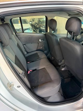 Renault Clio 2010