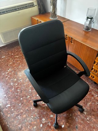 Silla de estudio negra
