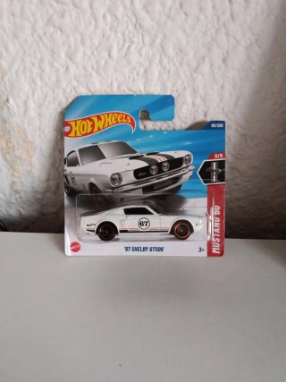 Hotwheels '67 Shelby GT500 Blanco