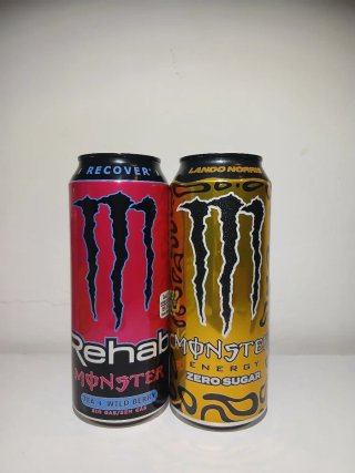 Collezione di lattine Monster Energy