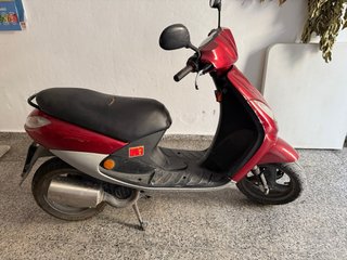 Peugeot Vivacity 50 Scooter Rojo