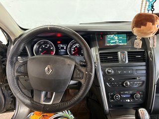 Renault Latitude 2011