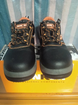Talla 38.Zapatos de seguridad BLINKER piel.