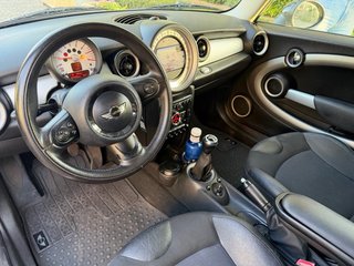 MINI Cooper 2011
