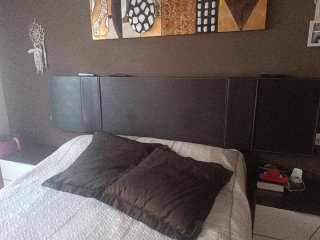 Cabecero polipiel marrón cama 135