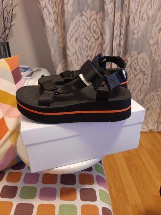 Sandalias Bimba y Lola Plataforma