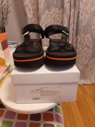 Sandalias Bimba y Lola Plataforma