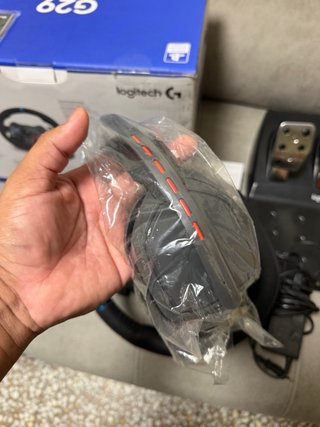 Volante Logitech G29 + Pedales + Gran Turismo 7