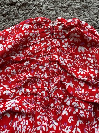 Falda pantalón roja flores talla 40