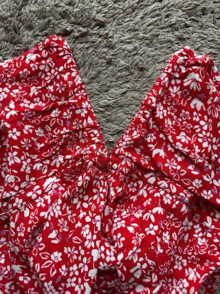 Falda pantalón roja flores talla 40