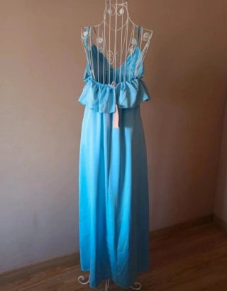 Vestido largo azul para ocasión especial